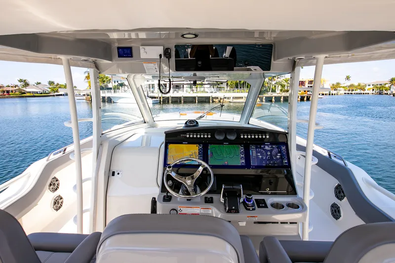 Slide: The Image of Boston Whaler 420 Outrage 2024 - 55