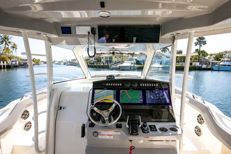 Slide: The Image of Boston Whaler 420 Outrage 2024 - 56