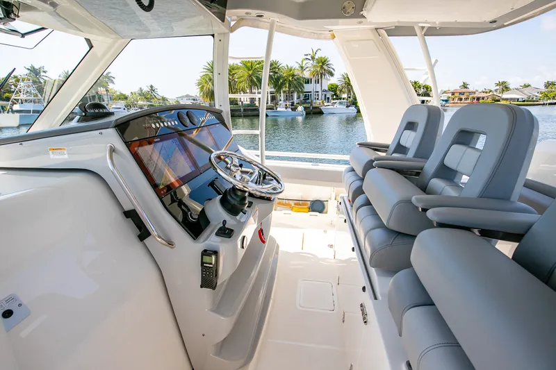 Slide: The Image of Boston Whaler 420 Outrage 2024 - 57