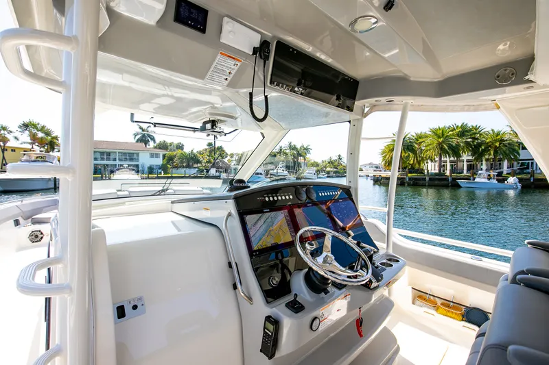 Slide: The Image of Boston Whaler 420 Outrage 2024 - 58