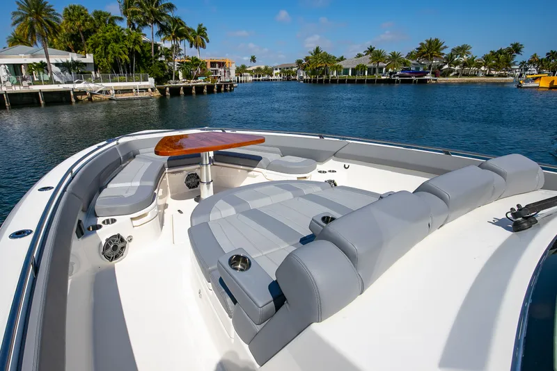 Slide: The Image of Boston Whaler 420 Outrage 2024 - 71