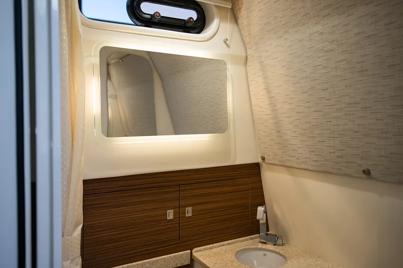 Slide: The Image of Boston Whaler 420 Outrage 2024 - 95