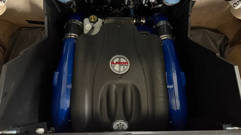 Slide: The Image of Mastercraft X-26 2023 - 19