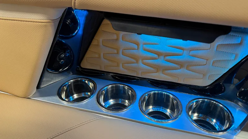 Slide: The Image of Mastercraft X-26 2023 - 29