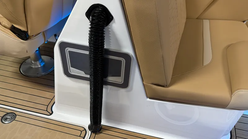 Slide: The Image of Mastercraft X-26 2023 - 37