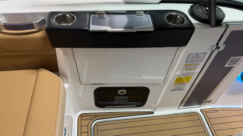 Slide: The Image of Mastercraft X-26 2023 - 50