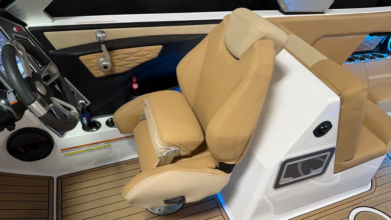 Slide: The Image of Mastercraft X-26 2023 - 58