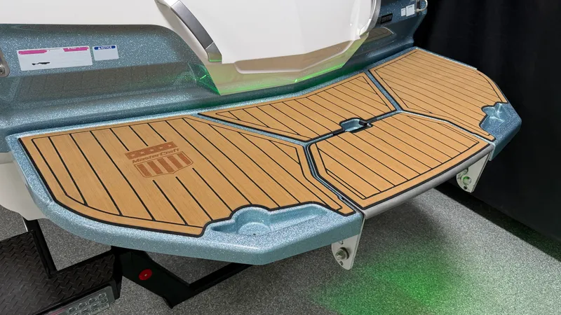Slide: The Image of Mastercraft X-26 2023 - 6