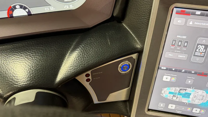 Slide: The Image of Mastercraft X-26 2023 - 66
