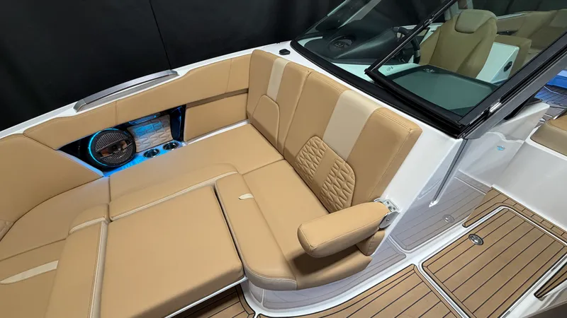 Slide: The Image of Mastercraft X-26 2023 - 81