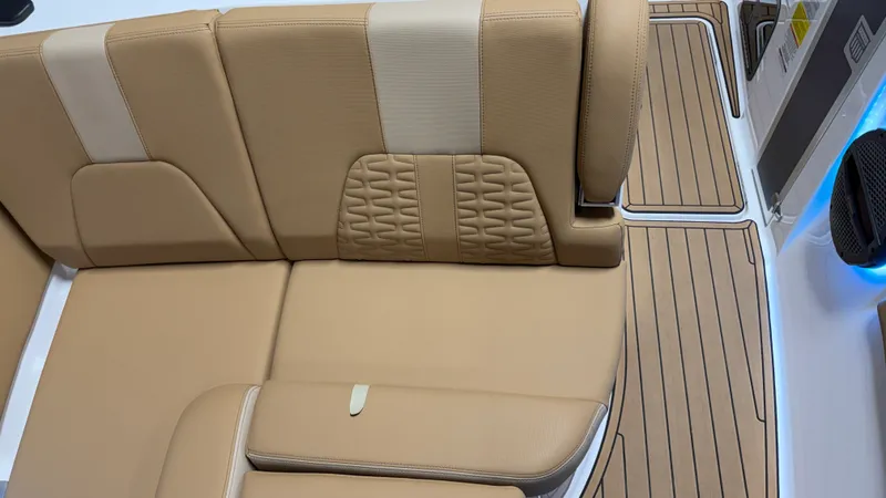 Slide: The Image of Mastercraft X-26 2023 - 85