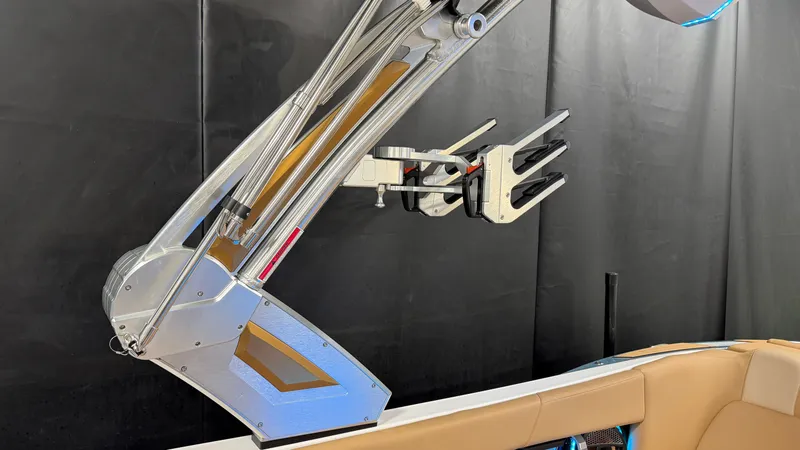 Slide: The Image of Mastercraft X-26 2023 - 95