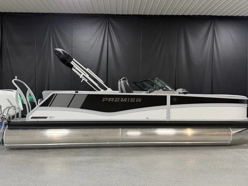Slide: The Image of Premier 250 SOLARIS 2026 - 1