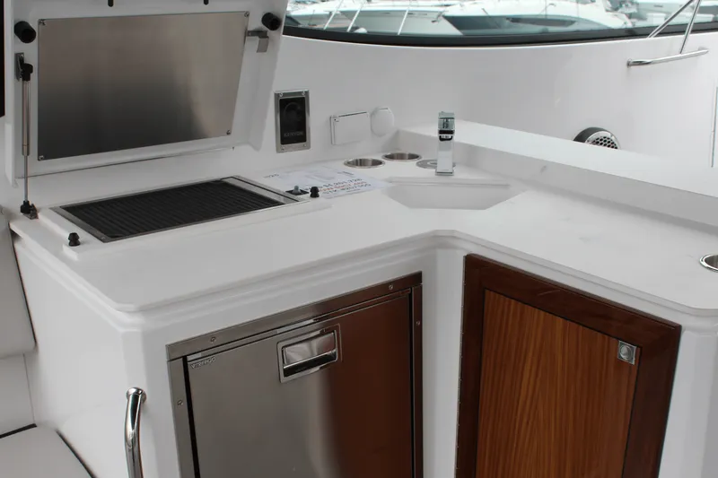 Slide: The Image of Cruisers Yachts 38 GLS Outboard 2025 - 6