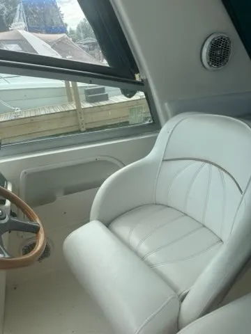 Slide: The Image of Sea Ray 310 SUNDANCER 1998 - 5