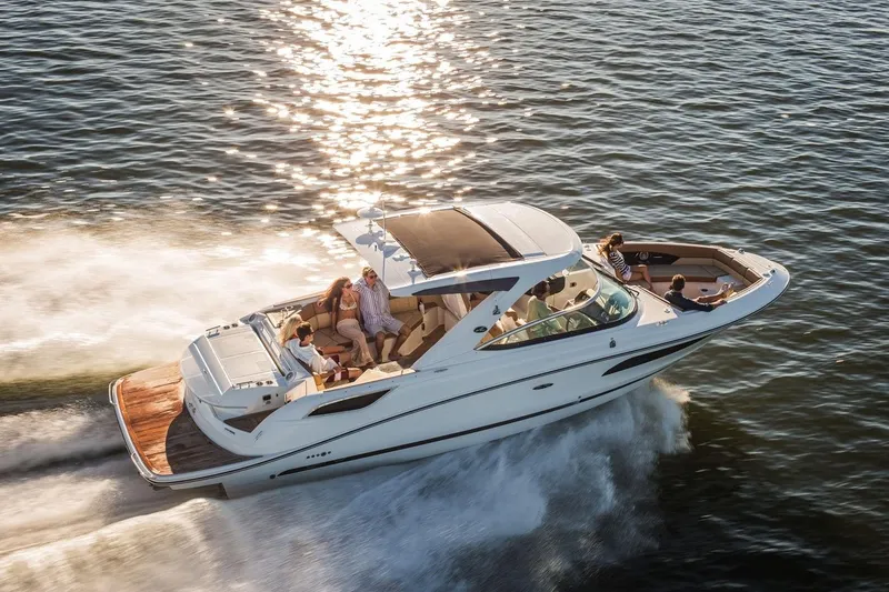 Slide: The Image of Sea Ray 350 SLX 2016 - 2