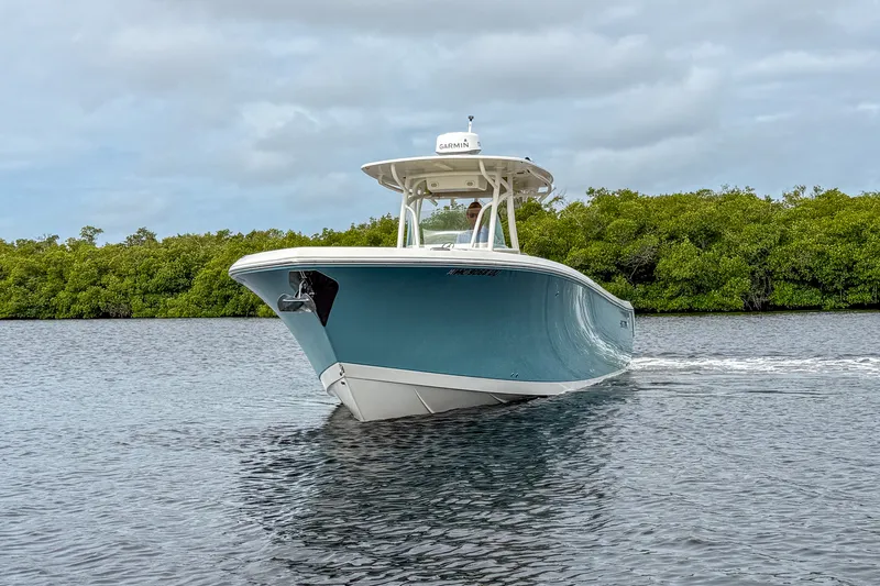 Slide: The Image of Sailfish 320 CC 2018 - 21