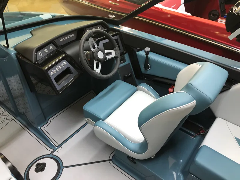 Slide: The Image of Mastercraft NXT20 2025 - 19