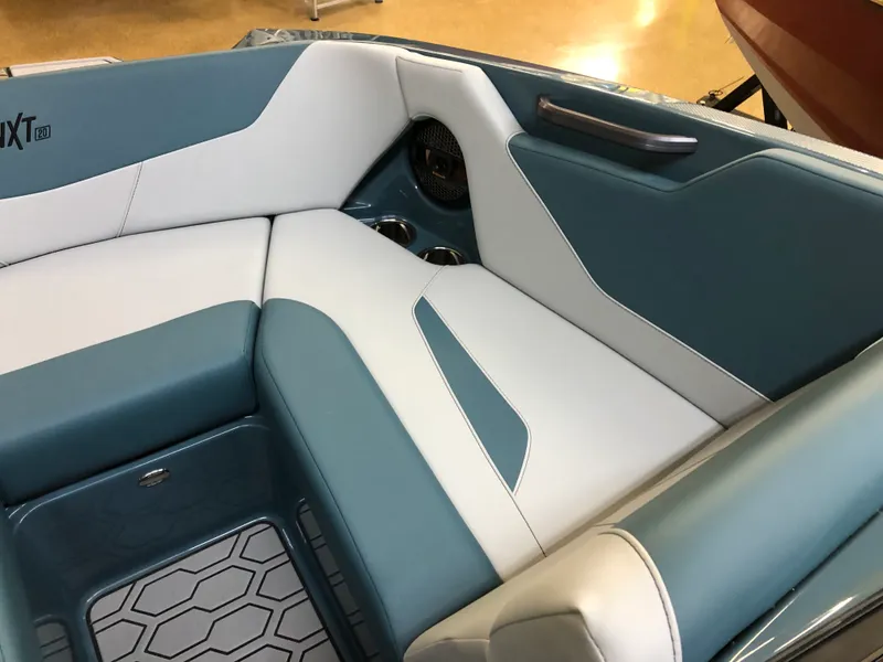 Slide: The Image of Mastercraft NXT20 2025 - 22