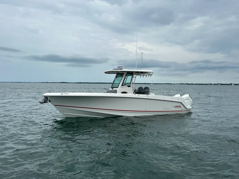 The Image of Boston Whaler 280 Outrage 2026 - 0