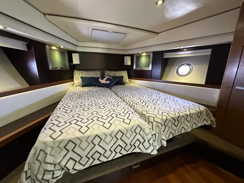 Slide: The Image of Tiara 50 COUPE 2015 - 10