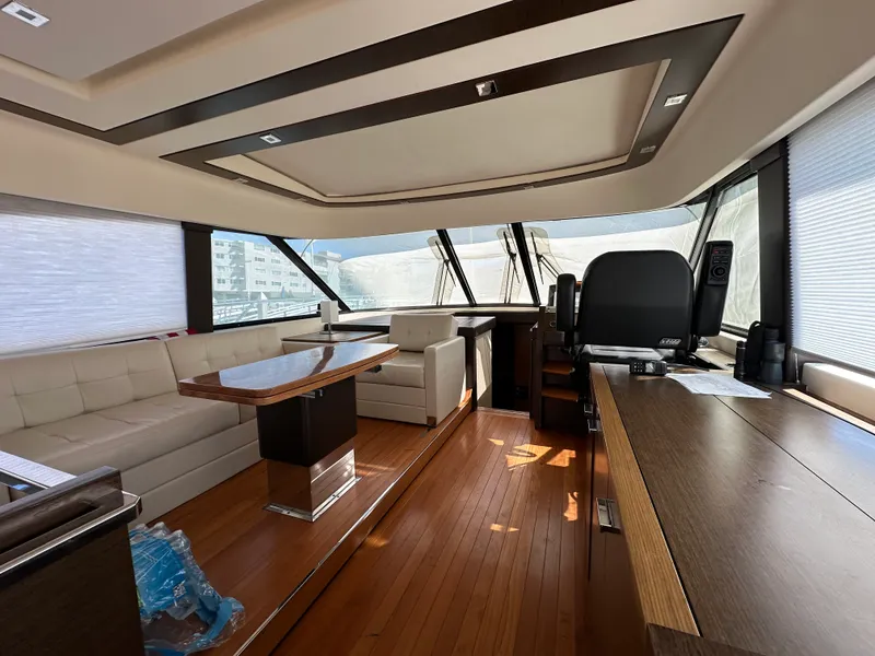 Slide: The Image of Tiara 50 COUPE 2015 - 5