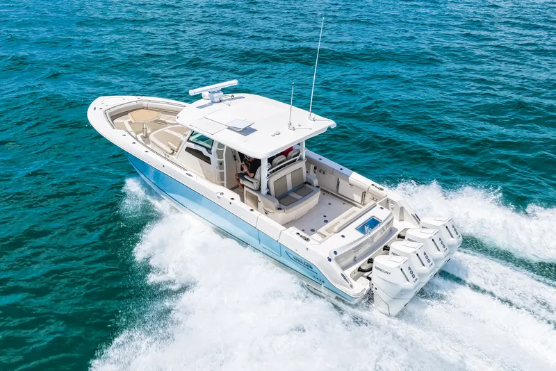 Slide: The Image of Boston Whaler 380 Outrage 2026 - 31