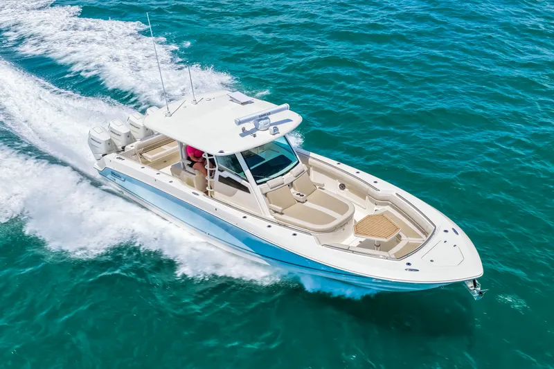 Slide: The Image of Boston Whaler 380 Outrage 2026 - 63