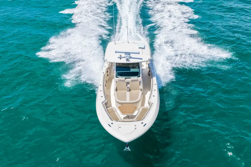 Slide: The Image of Boston Whaler 380 Outrage 2026 - 65