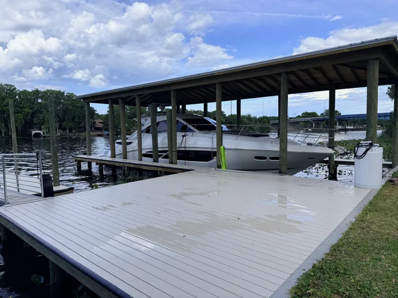 Slide: The Image of Sea Ray 510 SUNDANCER 2016 - 1