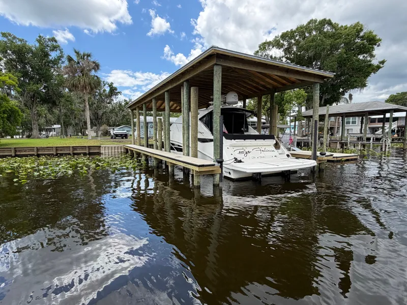 Slide: The Image of Sea Ray 510 SUNDANCER 2016 - 2