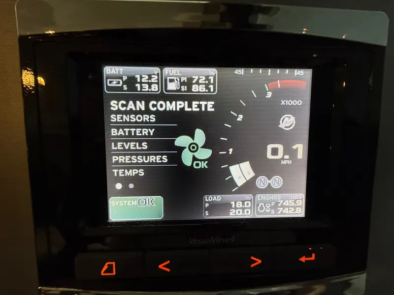 Slide: The Image of Sea Ray 510 SUNDANCER 2016 - 29