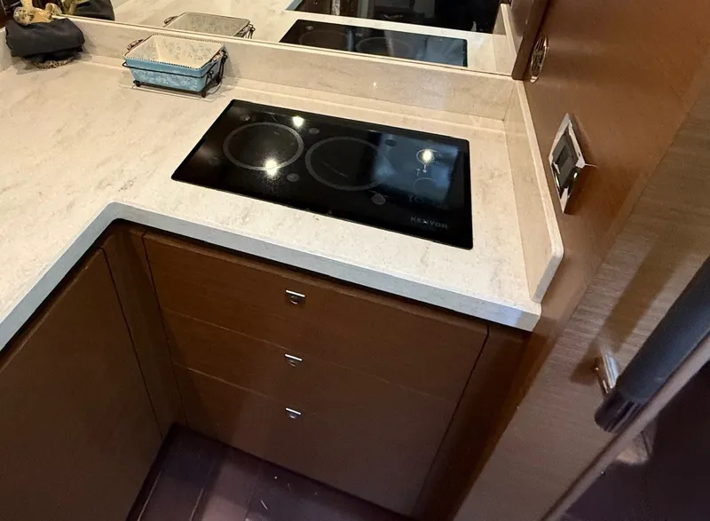 Slide: The Image of Sea Ray 510 SUNDANCER 2016 - 46