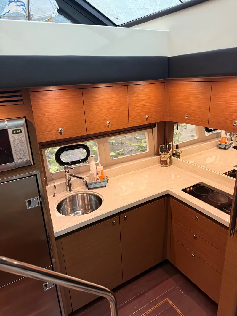 Slide: The Image of Sea Ray 510 SUNDANCER 2016 - 32