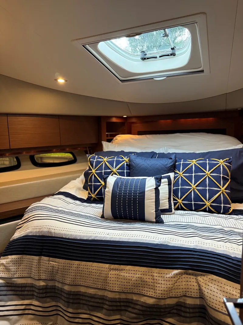 Slide: The Image of Sea Ray 510 SUNDANCER 2016 - 35