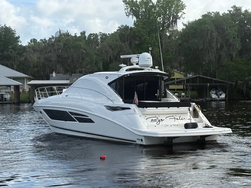 Slide: The Image of Sea Ray 510 SUNDANCER 2016 - 9