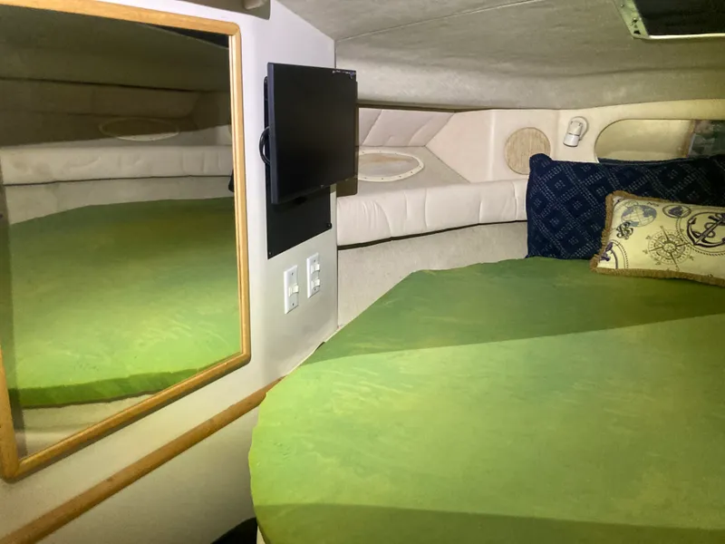 Slide: The Image of Sea Ray 370 SUNDANCER 1996 - 14