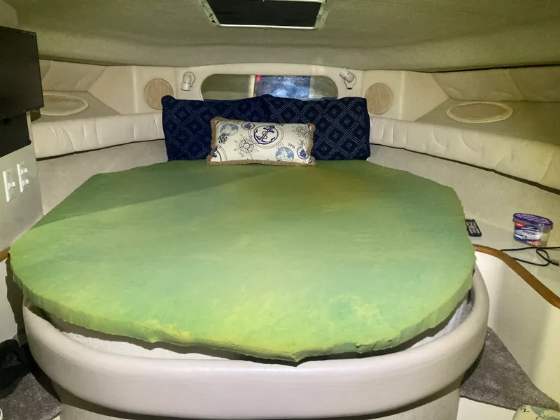 Slide: The Image of Sea Ray 370 SUNDANCER 1996 - 8