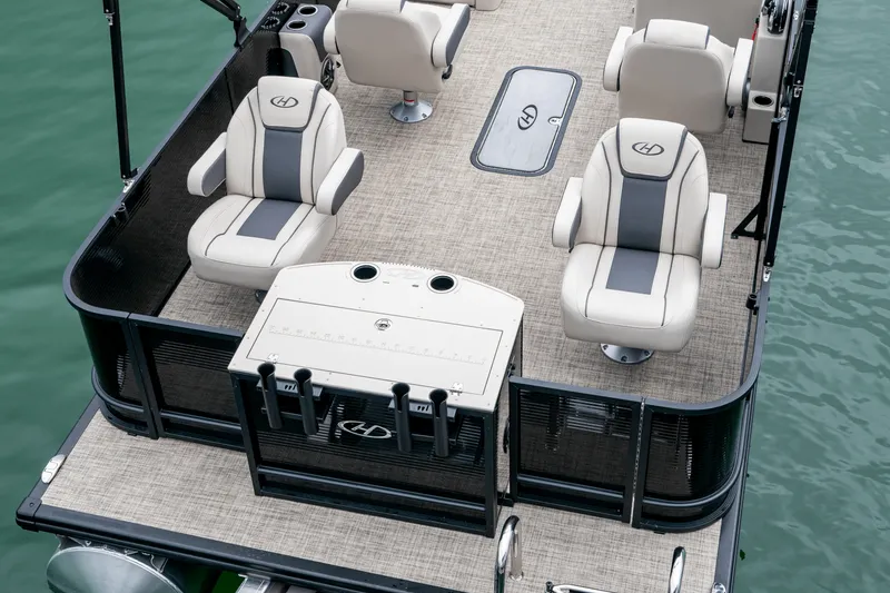 Slide: The Image of Harris 210 Cruiser 2025 - 4