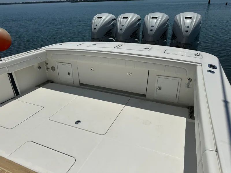 Slide: The Image of Regulator Marine 41 2019 - 6