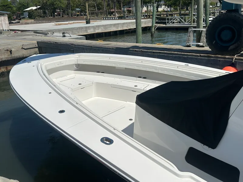 Slide: The Image of Regulator Marine 41 2019 - 5