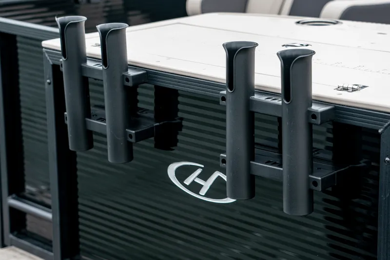 Slide: The Image of Harris 210 Cruiser 2025 - 11