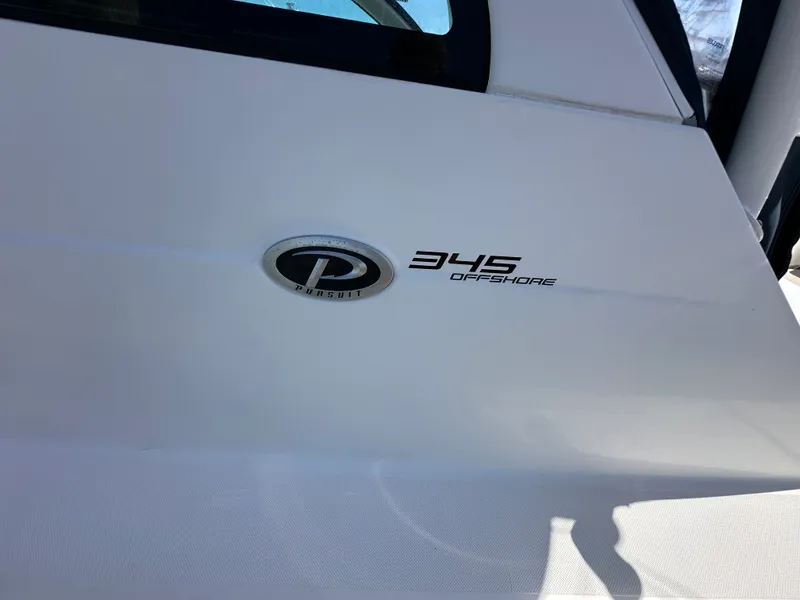 Slide: The Image of Pursuit OS 345 2015 - 54