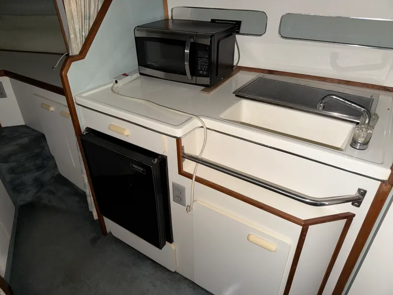 Slide: The Image of Sea Ray 300 SUNDANCER 1989 - 8