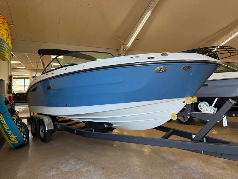 The Image of Sea Ray SDX 250 2026 - 0
