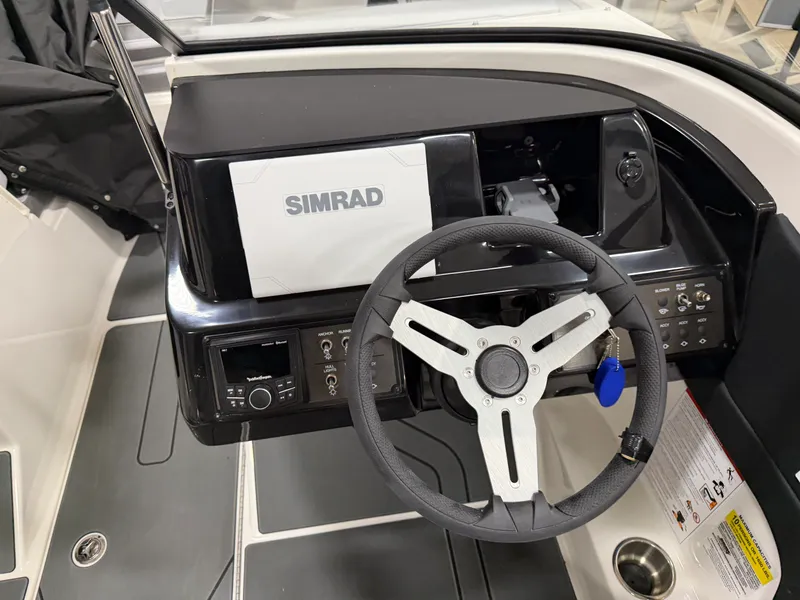 Slide: The Image of Bayliner V20 2026 - 14