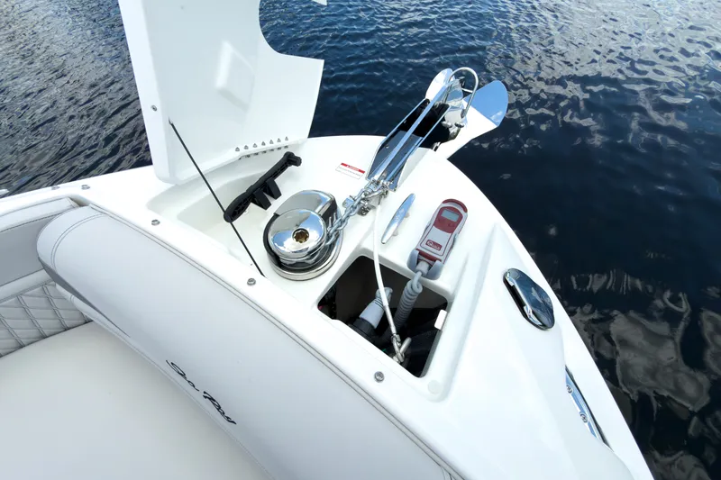 Slide: The Image of Sea Ray SLX 280 Outboard 2026 - 20