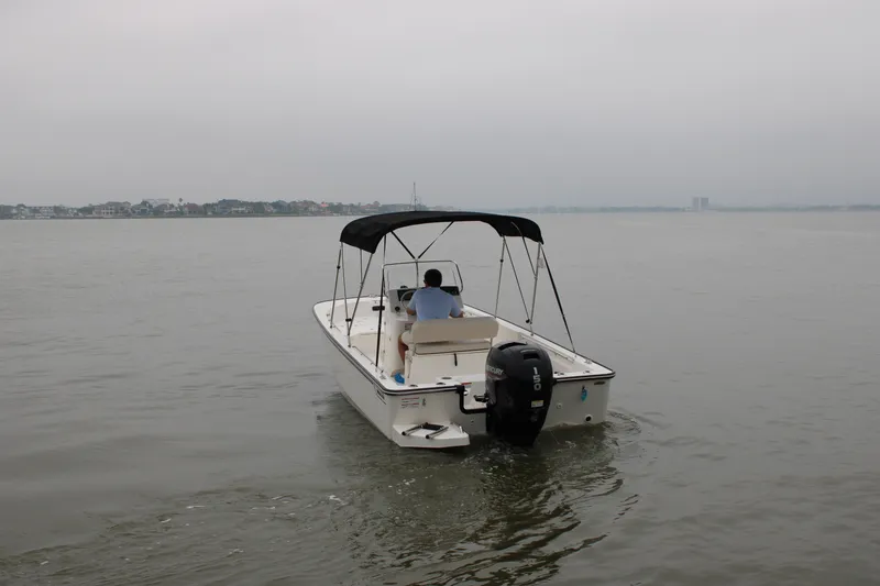 Slide: The Image of Boston Whaler 190 Montauk 2026 - 3