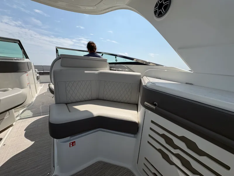 Slide: The Image of Sea Ray SLX 310 Outboard 2026 - 24