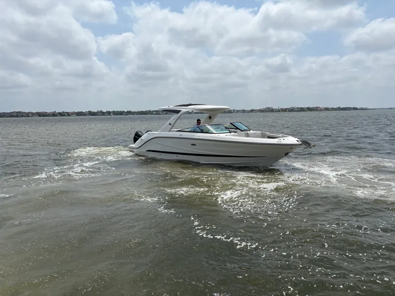 Slide: The Image of Sea Ray SLX 310 Outboard 2026 - 5